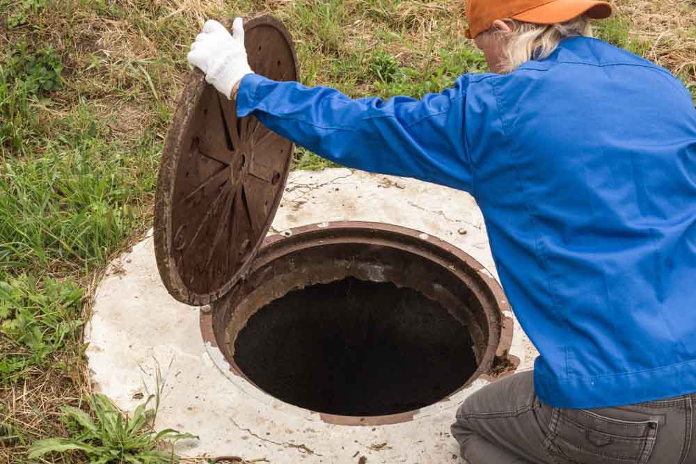 Residential septic tank