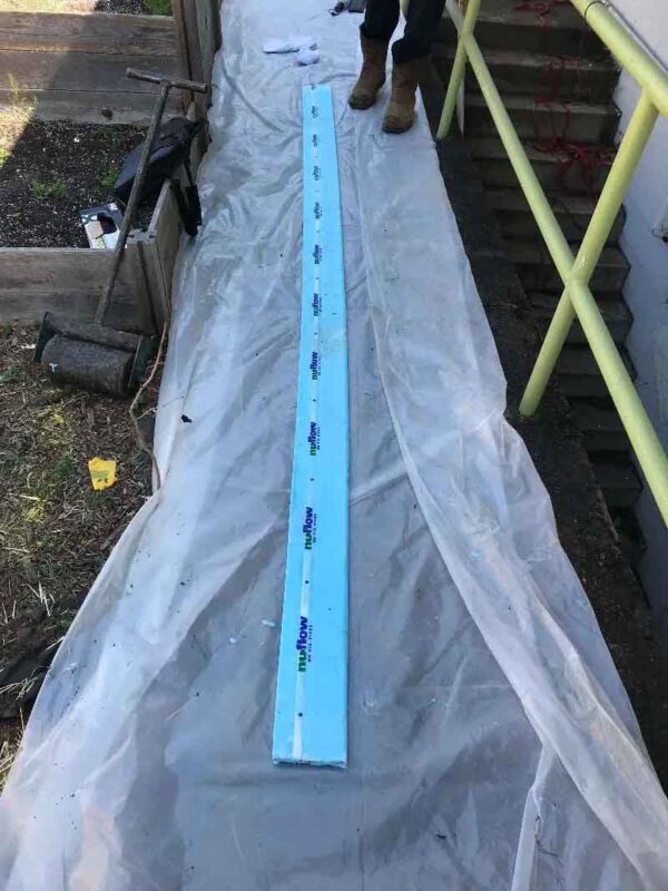 Trenchless pipe lining