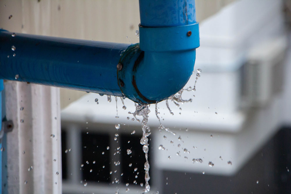 water leaking from pipe